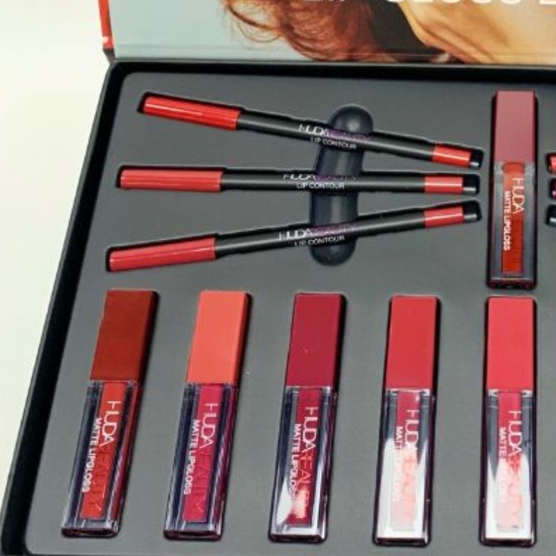 Huda beauty Lip Gloss Set details Picture