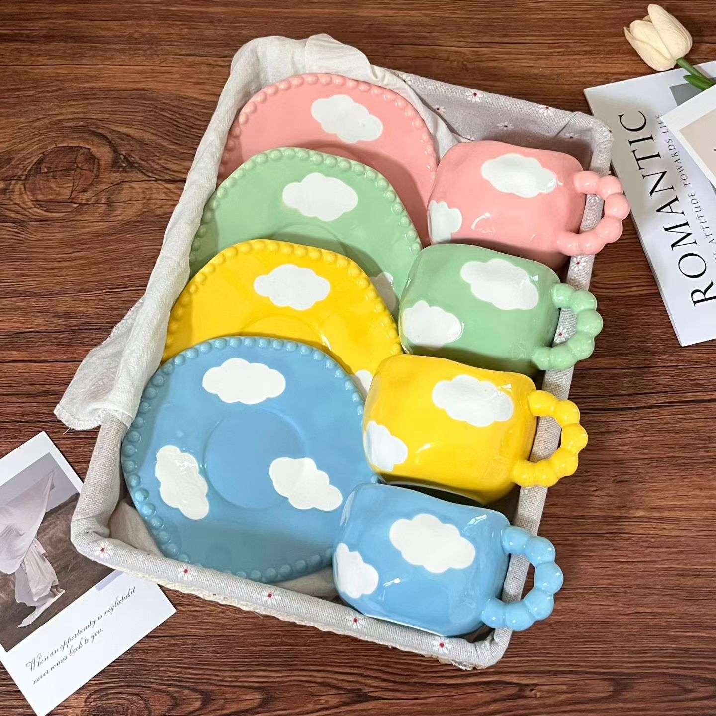 Linglong Ceramic water cups, coffee cups, daily necessities ceramic cups, simple and creative home and office tea cups