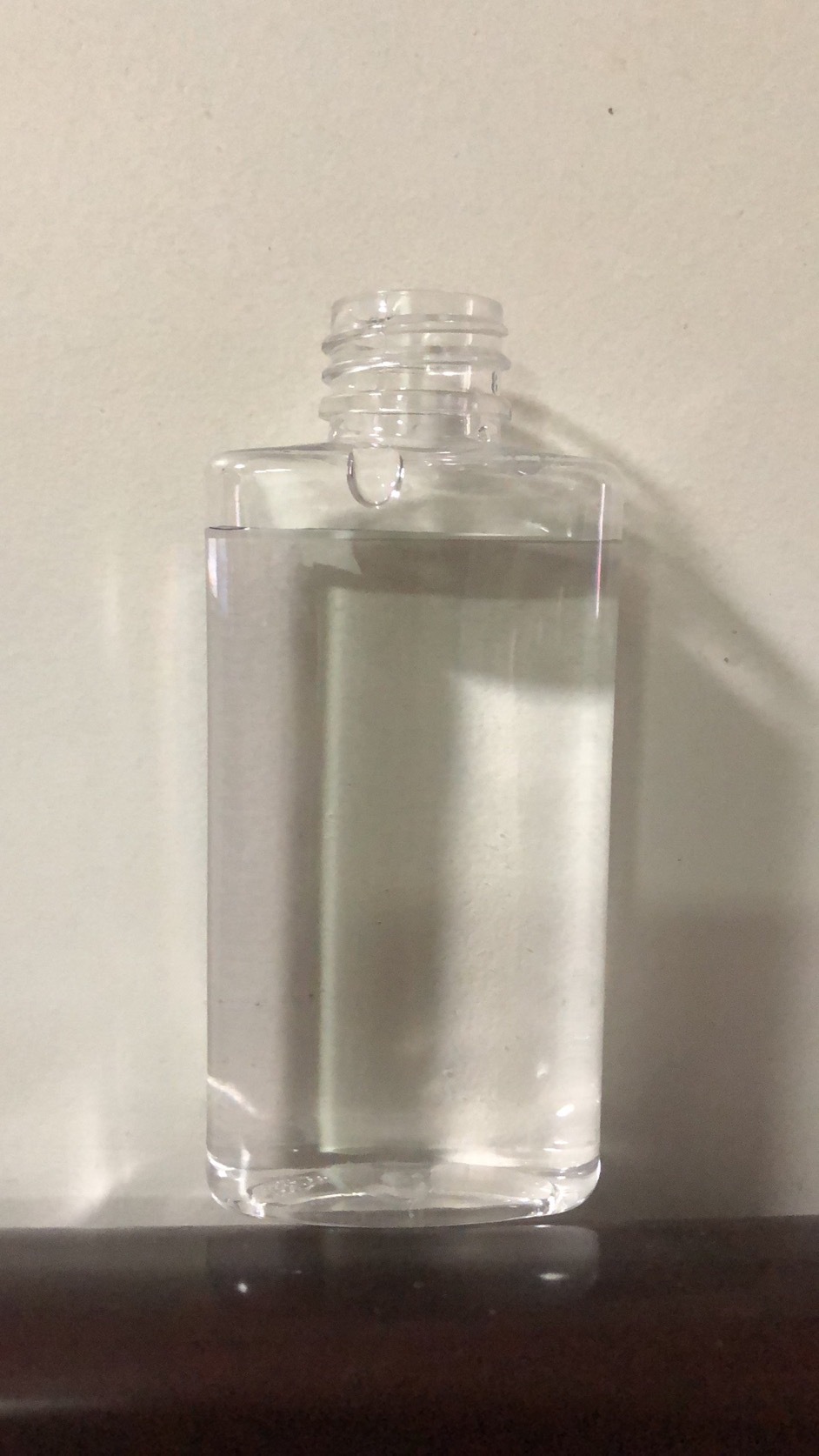 Factory wholesale stock of 100ml plastic flat bottles, sample bottles, lotion bottles, hand sanitizer bottles, spray bottles, flip-top bottles details Picture