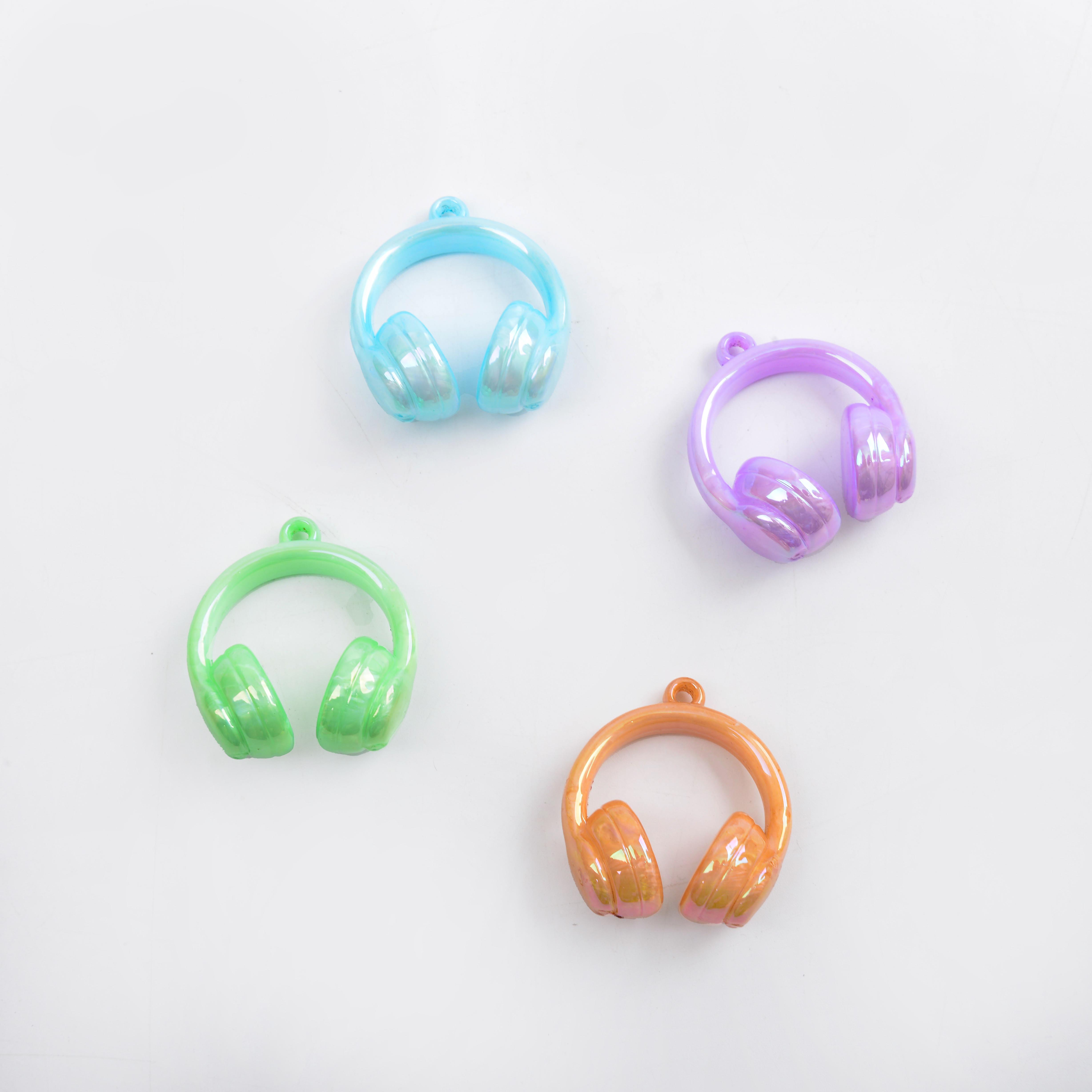 Best-selling personalized cream small earphone pendant, diy mobile phone chain keychain bag pendant, student backpack decorative pendant Specification image