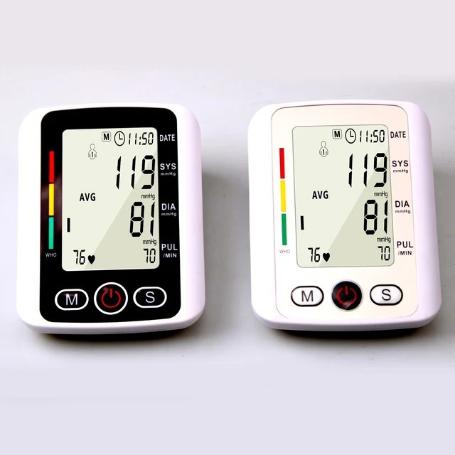 English Arm Electronic Blood Pressure Monitor Application Scenario