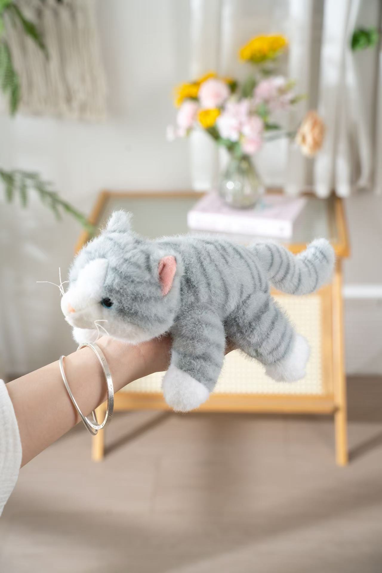 毛绒玩具/儿童玩具/小玩具/奶龙/尼泊尔羊毛毡细节图