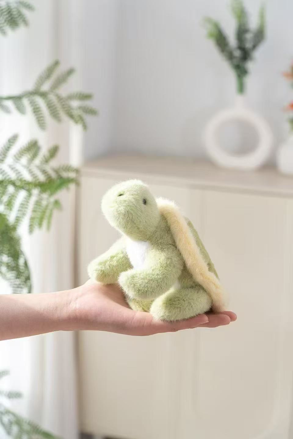 18cm fragrant yellow and green gradient lying position turtle plush doll, soft and cute green shell doll, palm comfort and companion little decoration Specification image