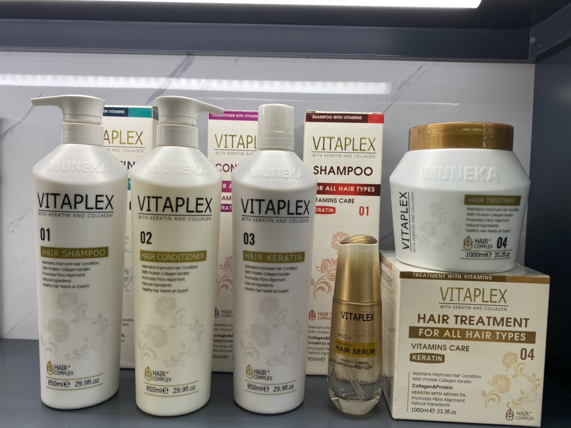 洗发护发/洗护旅行装/洗发水沐浴露/身体养护/SHAMPOO白底实物图