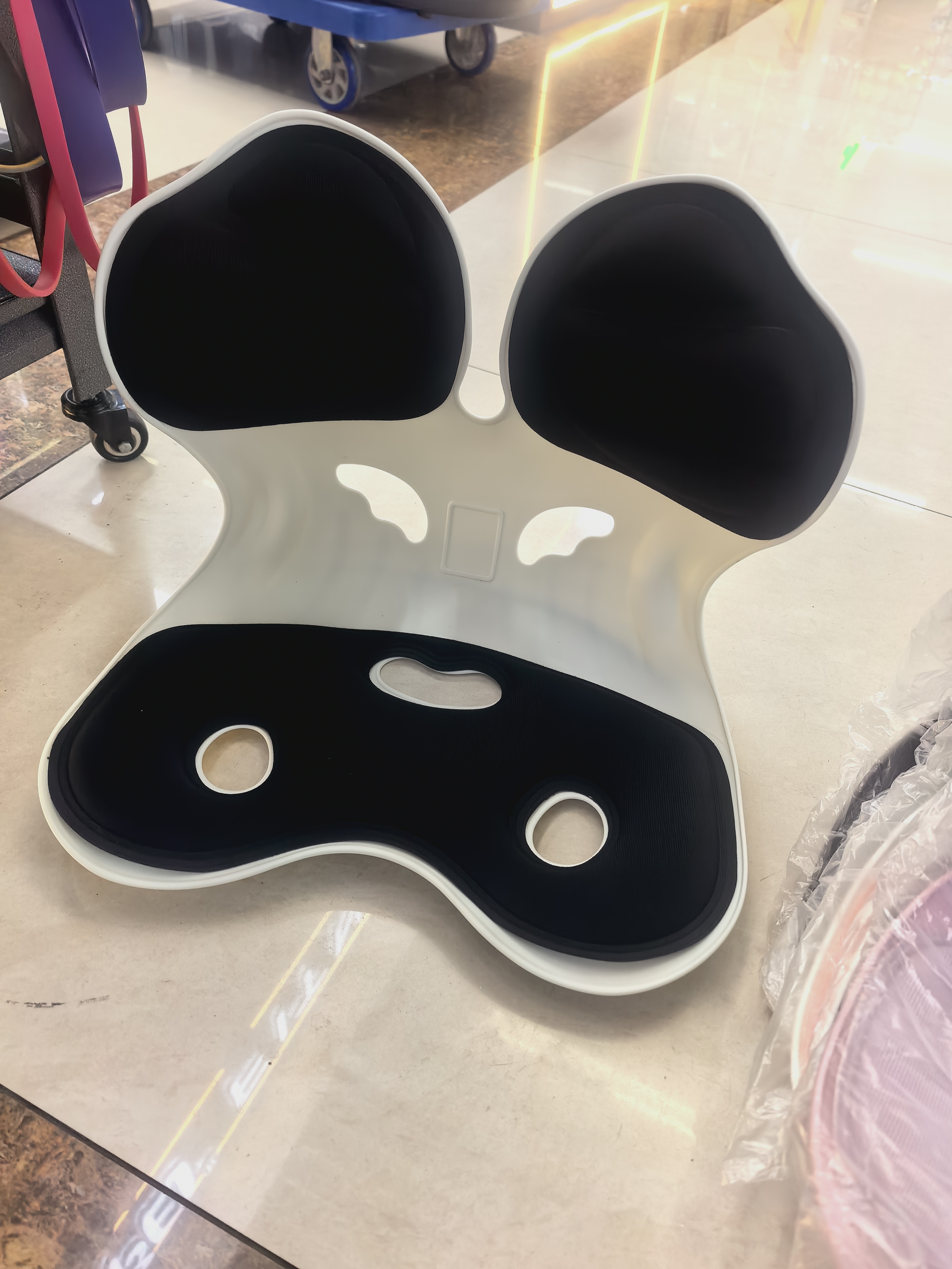 座椅及附件实物图