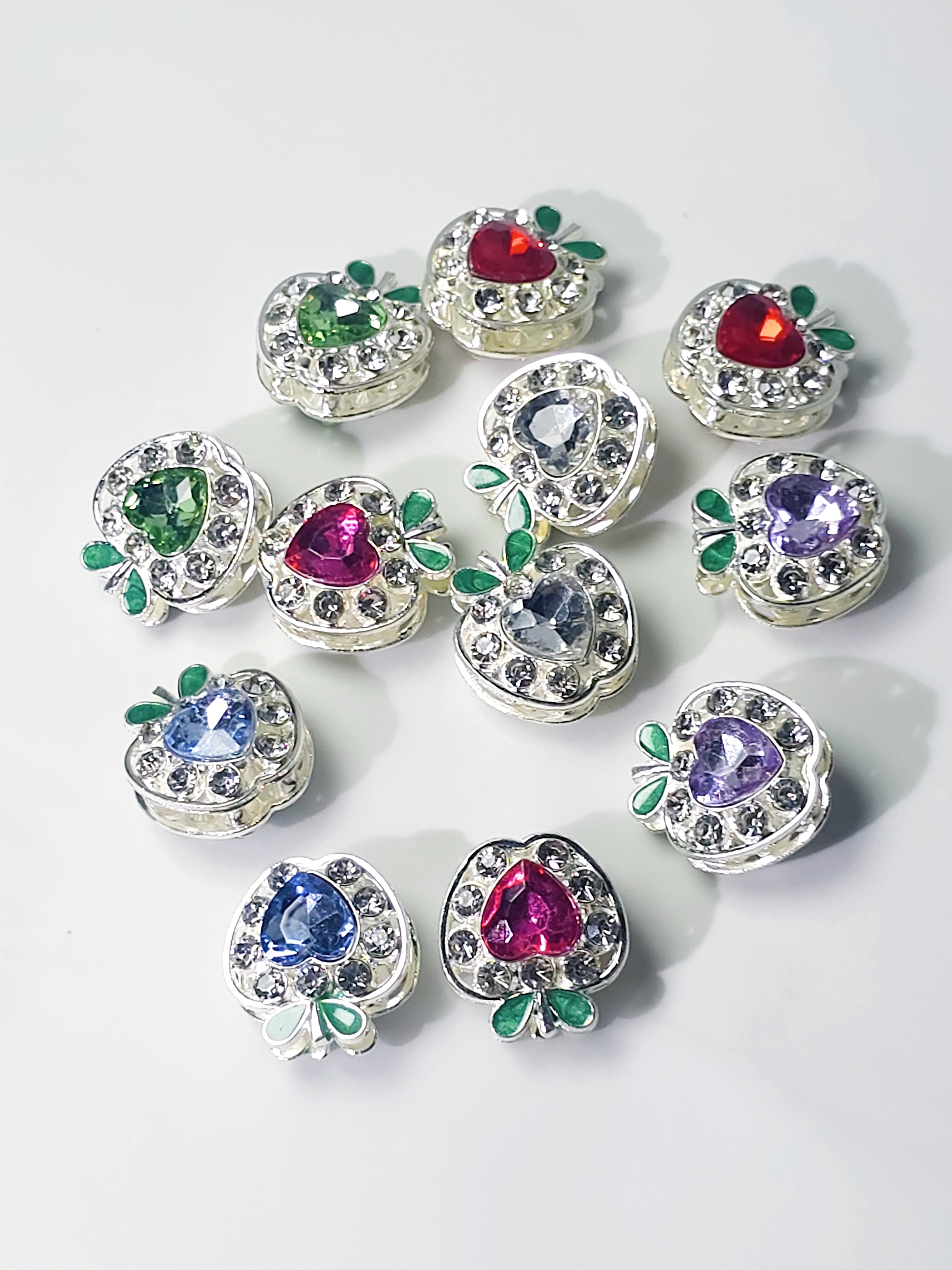 Alloy jewelry accessories diy accessories mobile phone chain accessories Apple shape