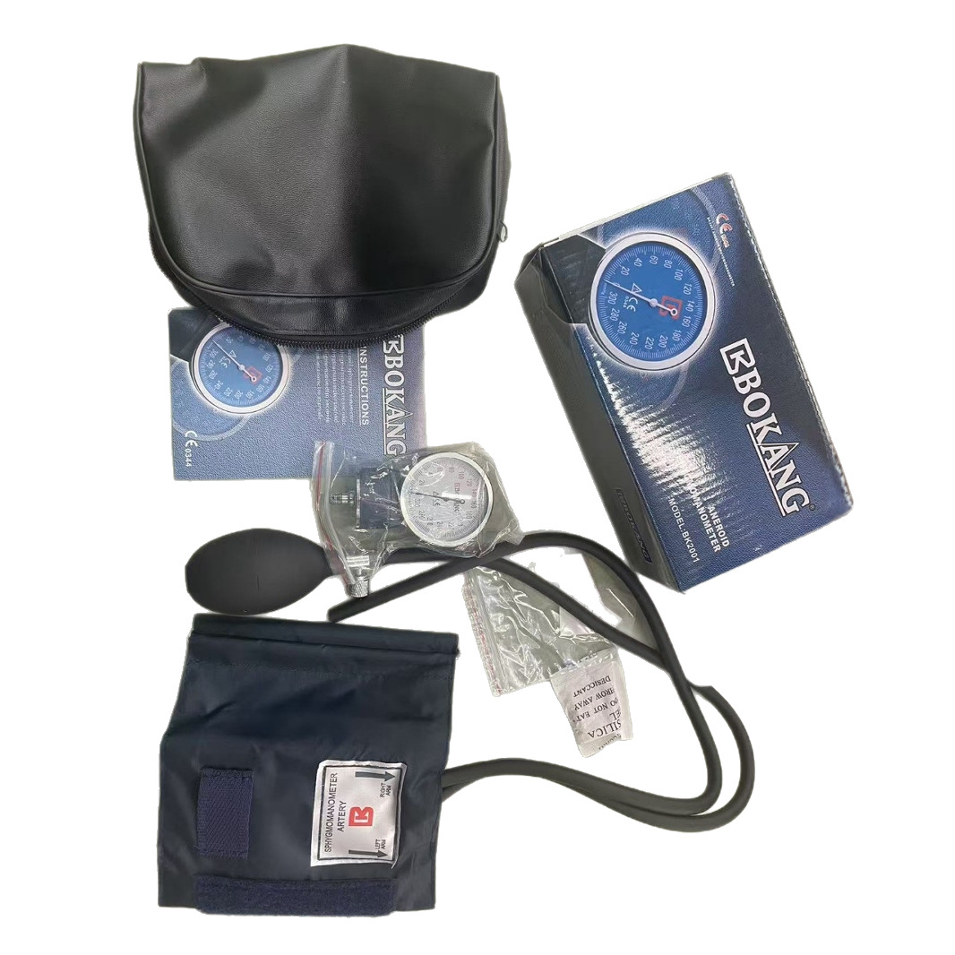 Measure blood pressure with a Bokang blood pressure monitor detail image 5