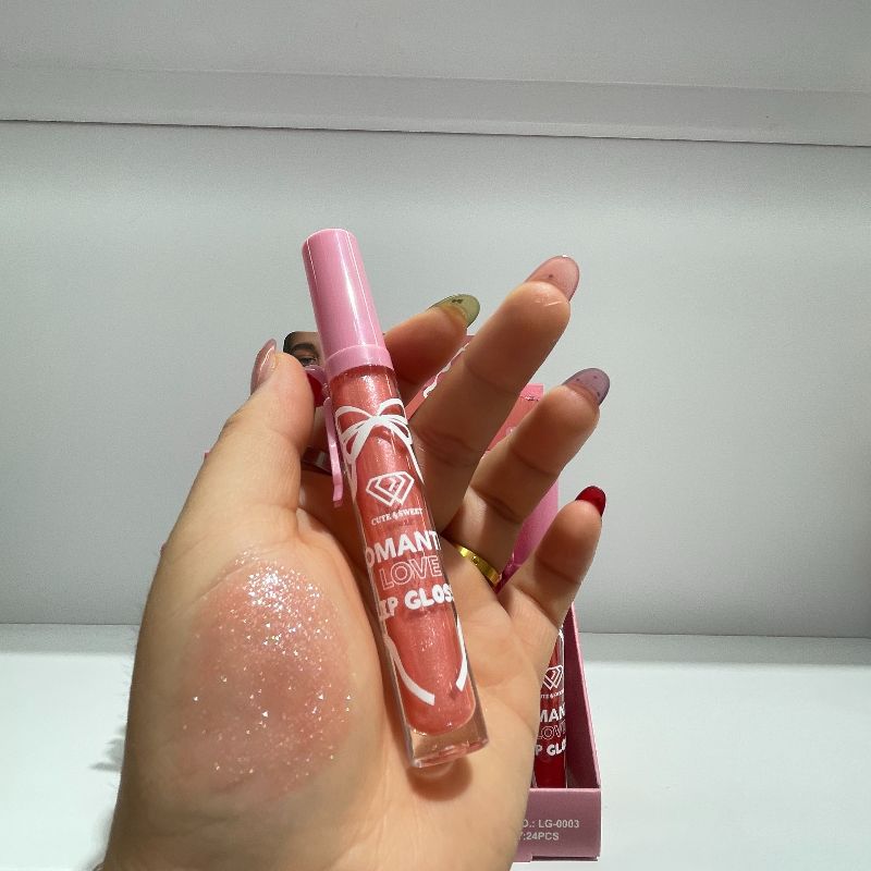lip gloss six colors Six colors moisturizing Pretty Beauty fine glitter pic 7