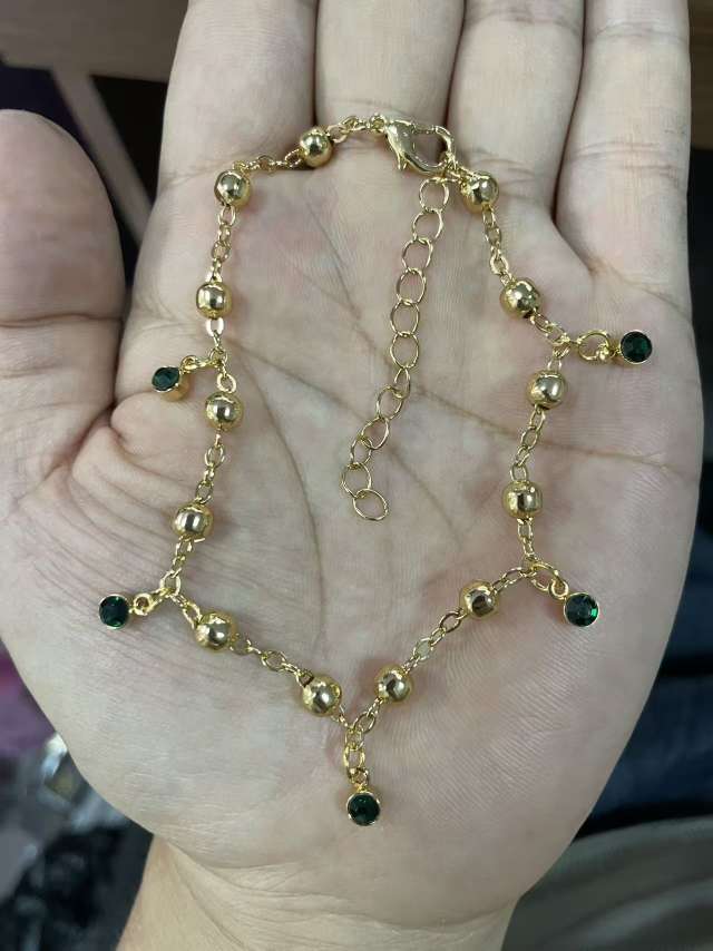 Fashionable and popular lady's color diamond bracelet, crystal zircon set chain gift details Picture