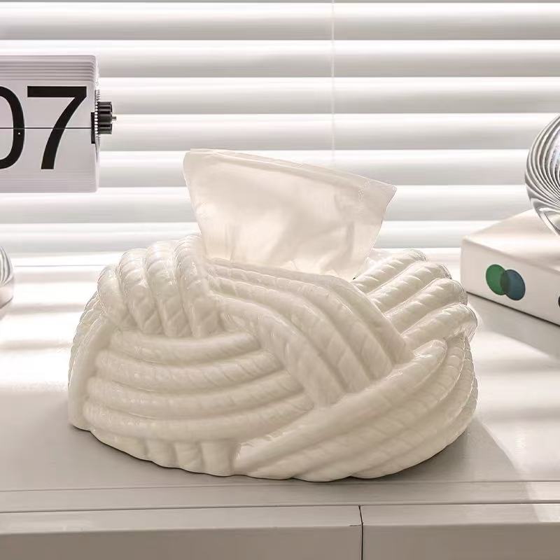 ins creative tissue box, high-end light luxury style for living room, high-end tissue box, high-end home coffee table, ceramic napkin box, high-end tissue box for living room coffee table, creative high-end napkin storage box, decorative item Application Scenario