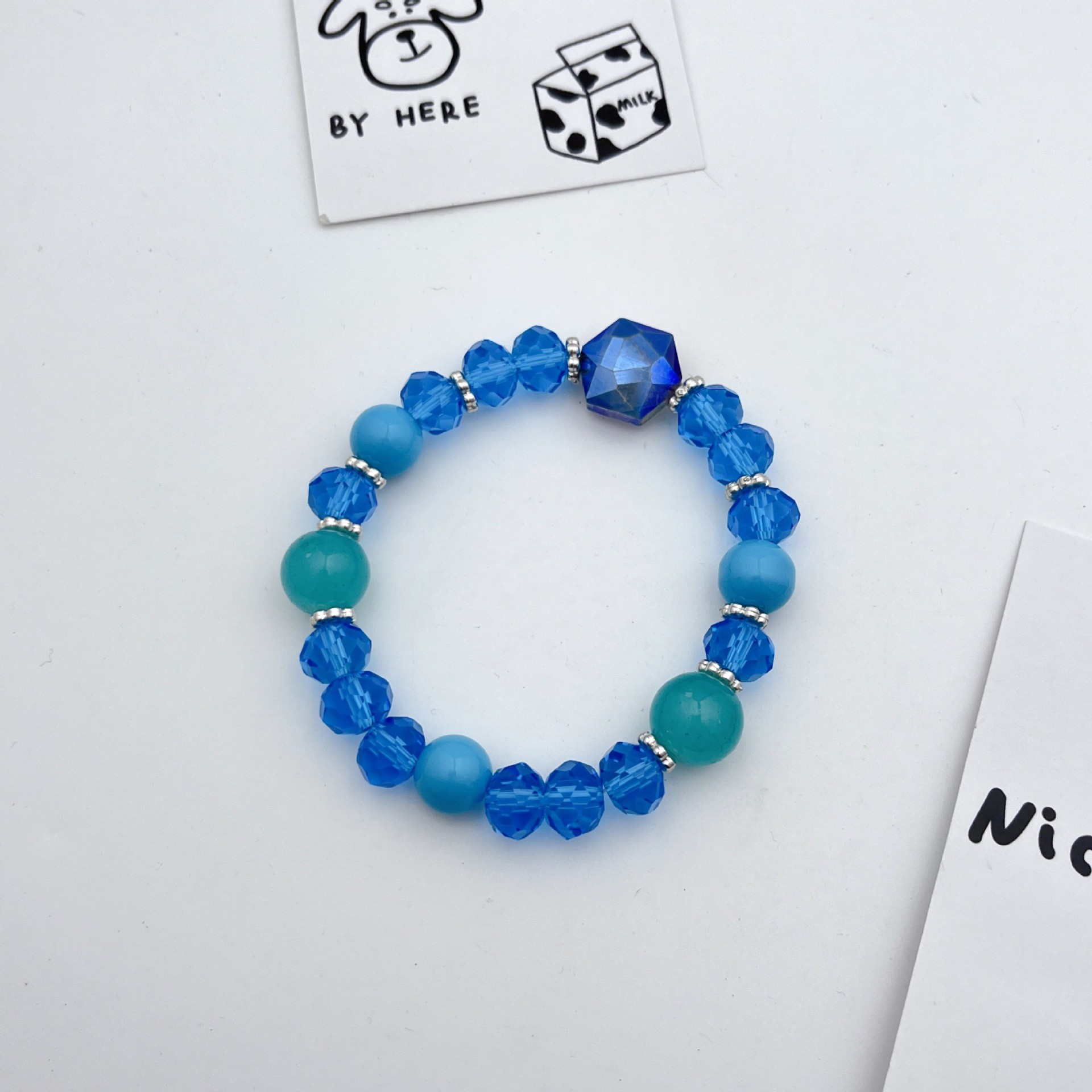 Cross-border simple hexagonal cut crystal beaded acrylic beaded necklace, resin colored beaded personalized bracelet Specification image