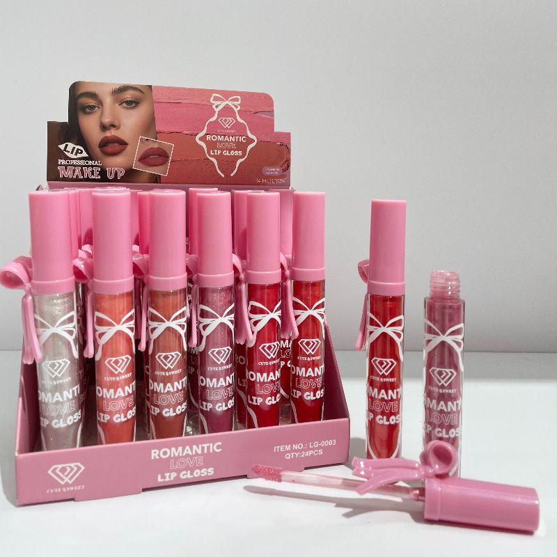 唇蜜 lip gloss 六色 6 colors 滋润  Pretty Beauty  细闪 fine glitter