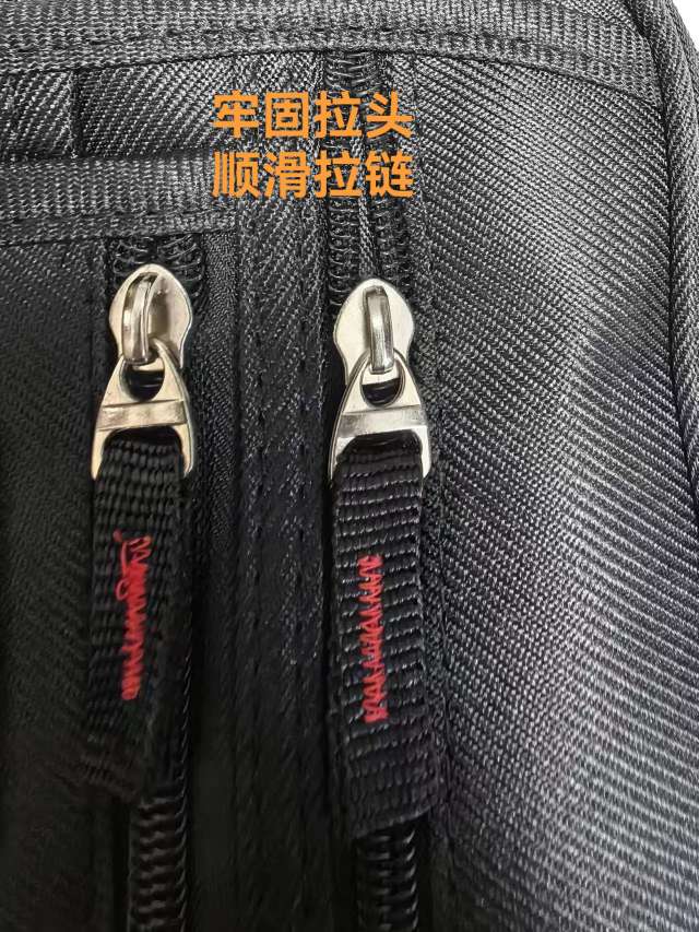 In 2025, the manufacturer will launch new multi-functional crossbody bags, single-shoulder bags and handbags for both domestic and foreign trade wholesale and retail detail image 11