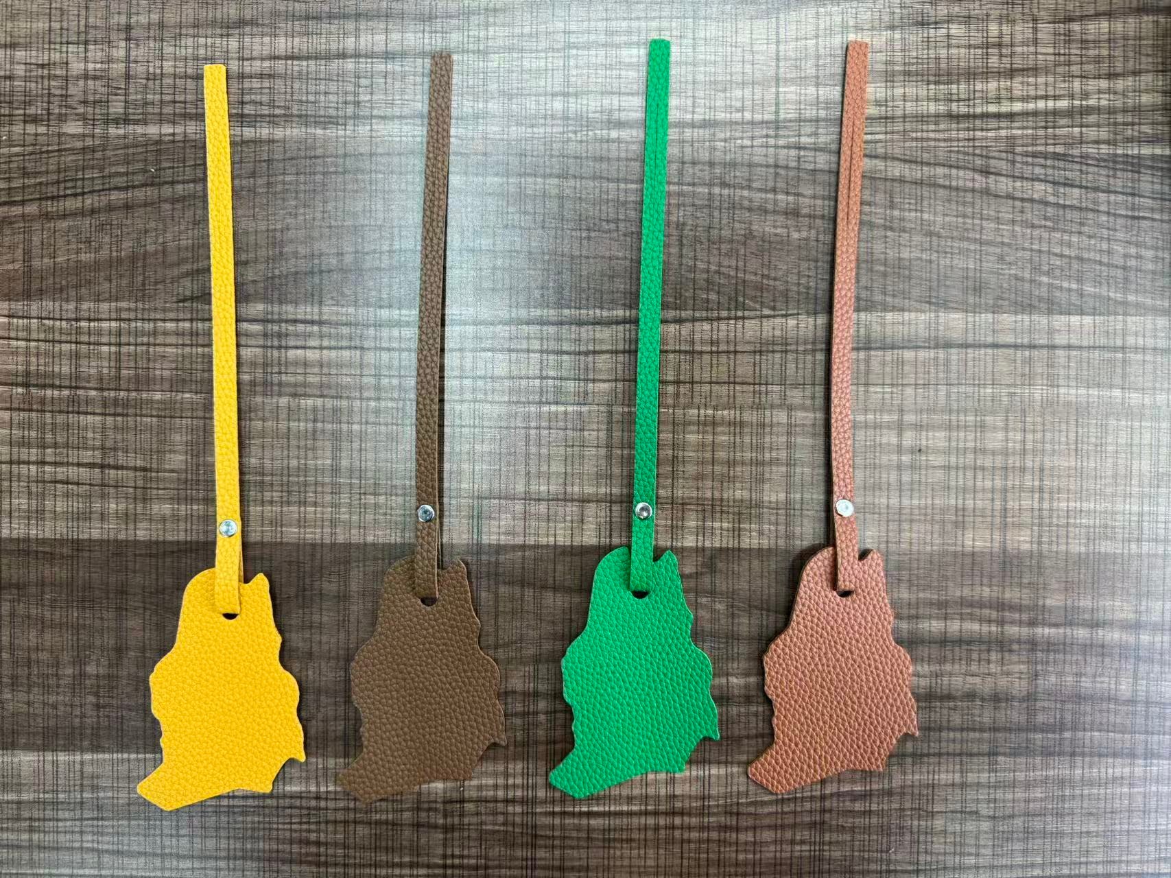 中东新款地图图案皮革挂件衣饰包包配饰