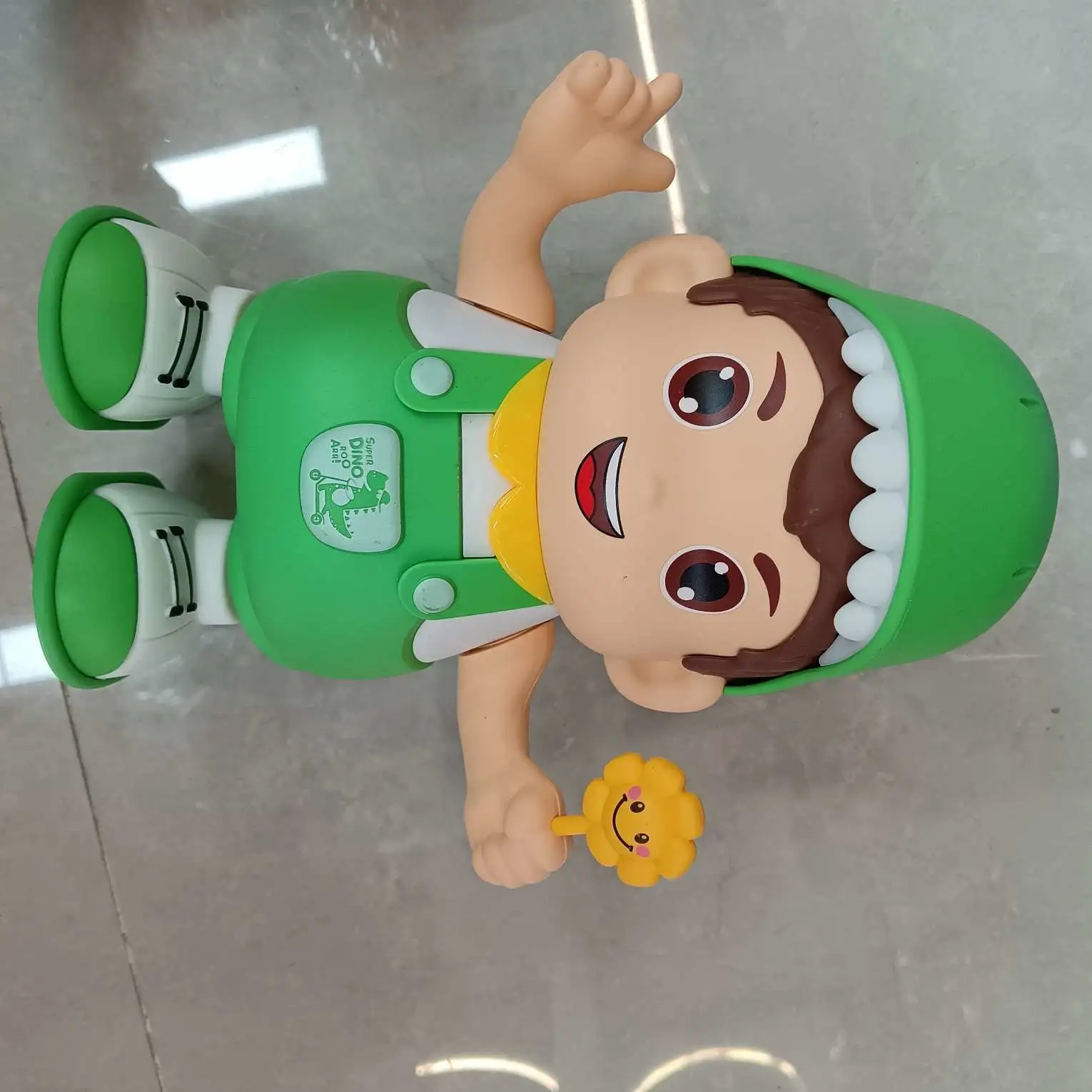 Electric toys come in a wide variety of popular styles and are great companions for a happy Children's Day and growing up. Robot toys detail image 12