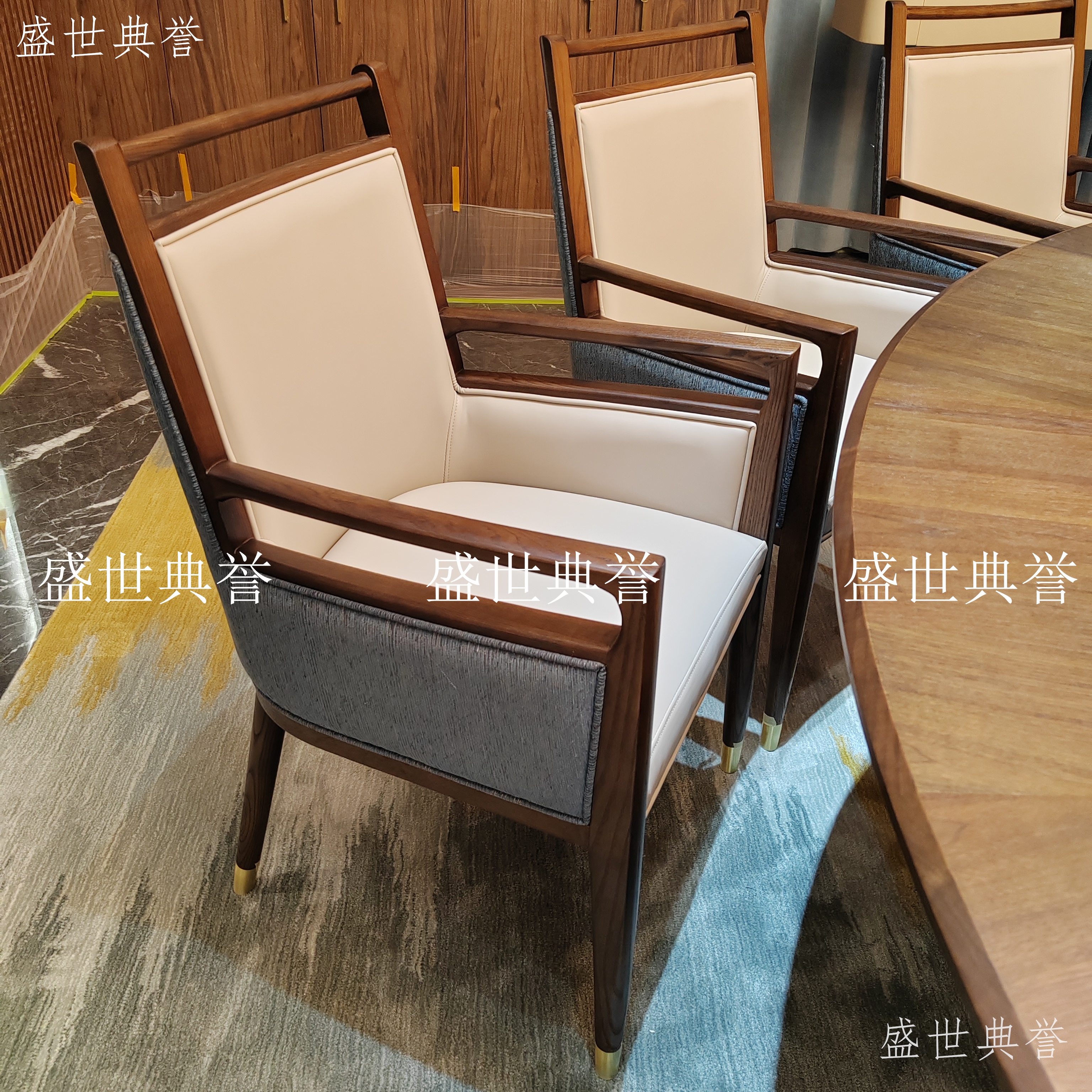 资阳星级酒店实木电动餐桌椅饭店商务接待实木餐椅会所新中式餐椅