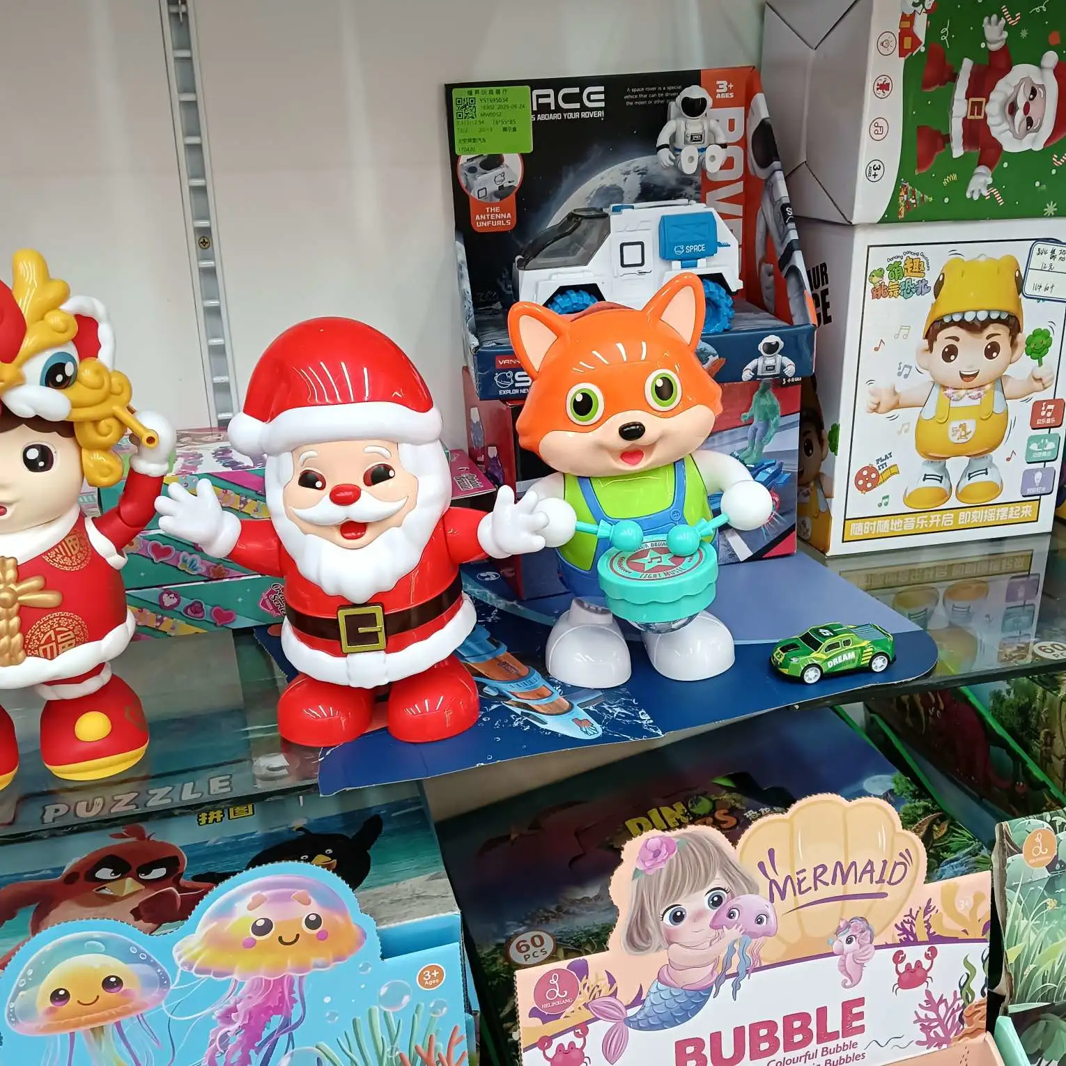 Electric toys come in a wide variety of popular styles and are great companions for a happy Children's Day and growing up. Robot toys detail image 8