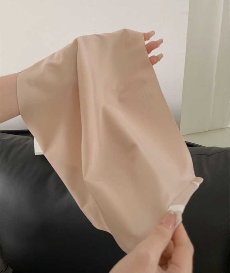 女士三角裤实物图