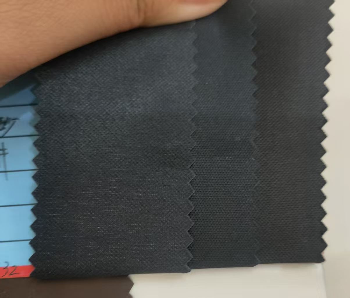Elastic matte leather is suitable for bags, sofa covers, clothing accessories, car interiors, etc Item Picture