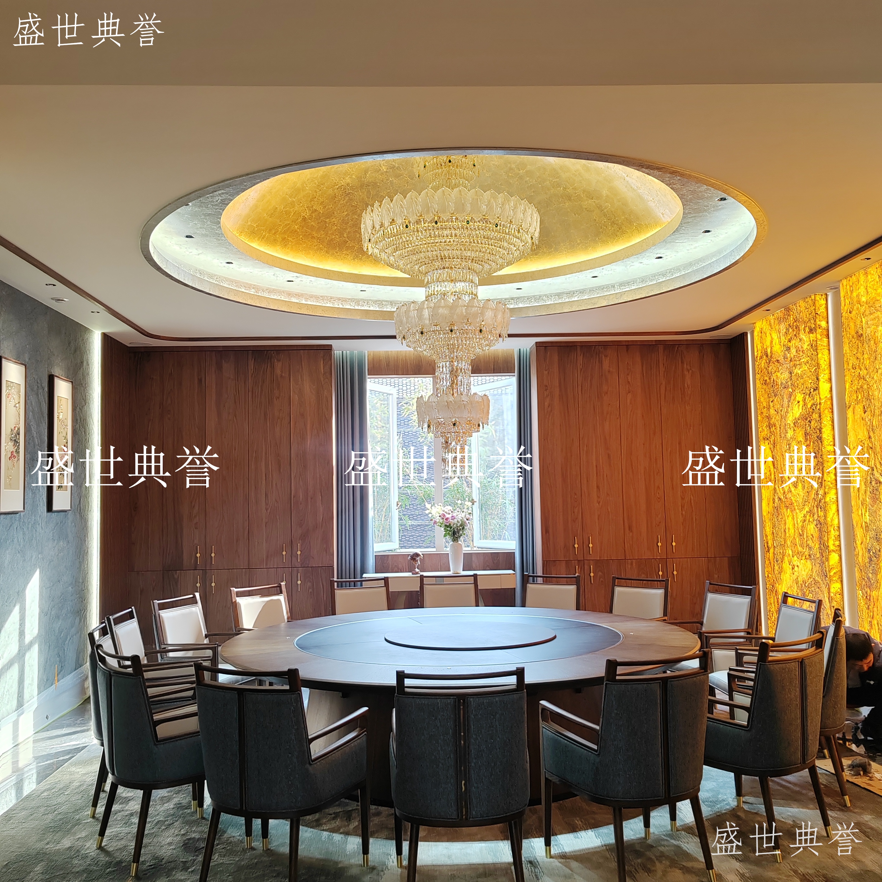 乐山国际酒店餐饮家具会所接待电动餐桌椅海鲜餐厅新中式实木椅子