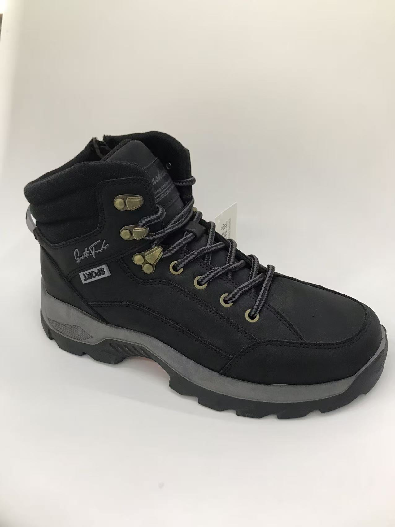 Men's anti-slip, wear-resistant and breathable hiking shoes for autumn and winter full figure