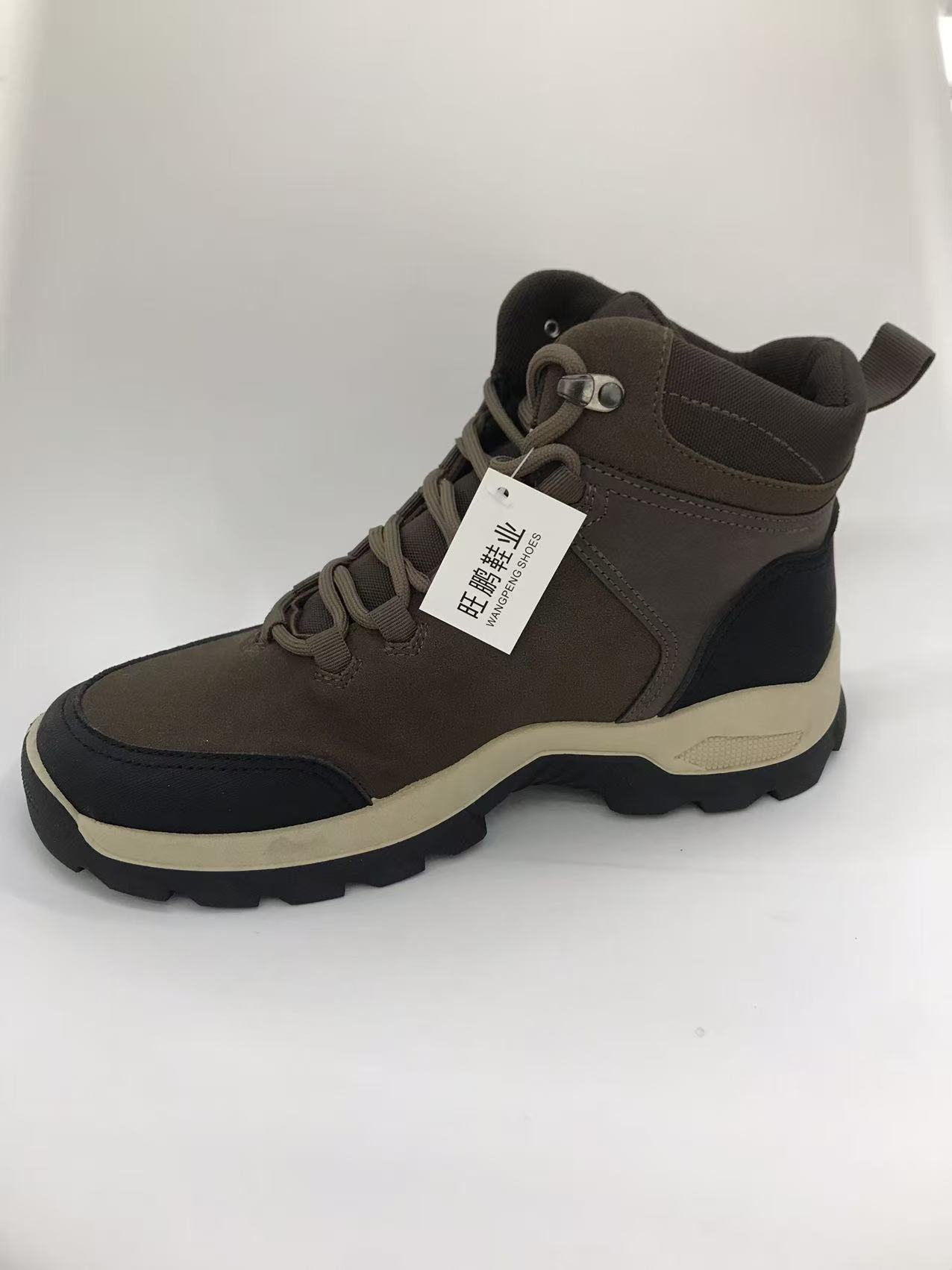 Men's outdoor hiking shoes for autumn and winter are comfortable and durable details Picture