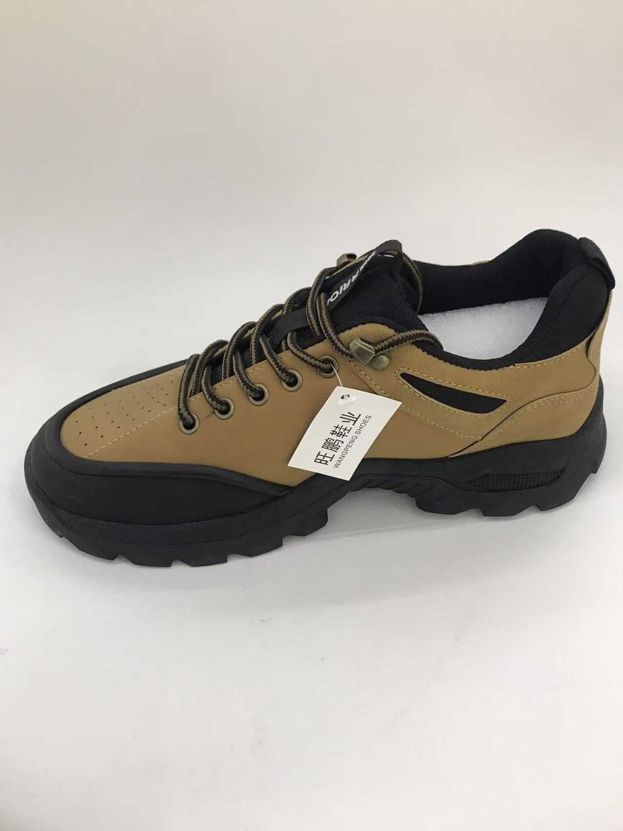Men's outdoor barefoot hiking shoes for autumn and winter are lightweight, wear-resistant and breathable. Hiking sports shoes are comfortable and durable details Picture