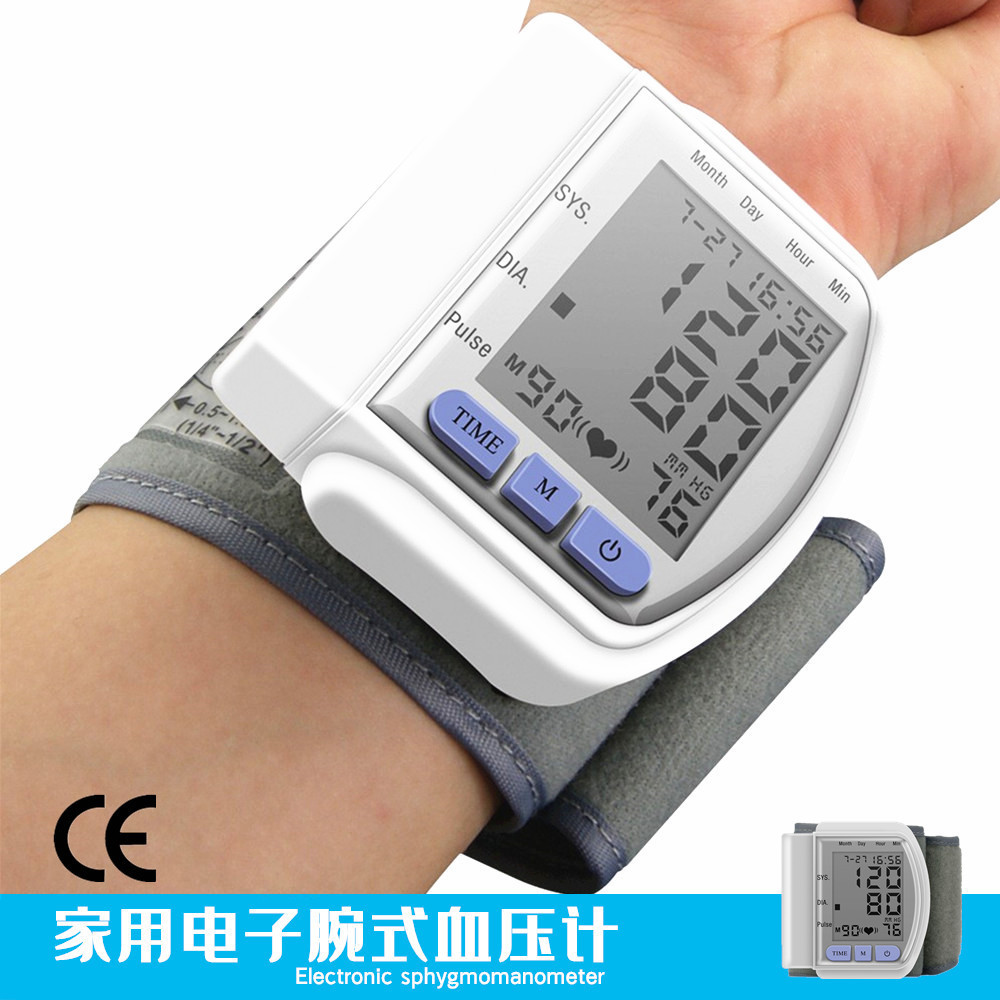 English export packaging Electronic wrist blood pressure monitor Home blood pressure monitor digetal bp machine detail image 4