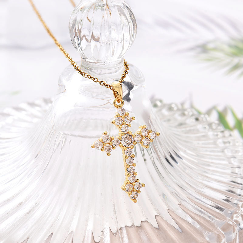 欧美跨境外贸新款铜镀真金十字架项链饰品简约时尚设计款吊坠东南亚潮流百搭镶锆石细节图