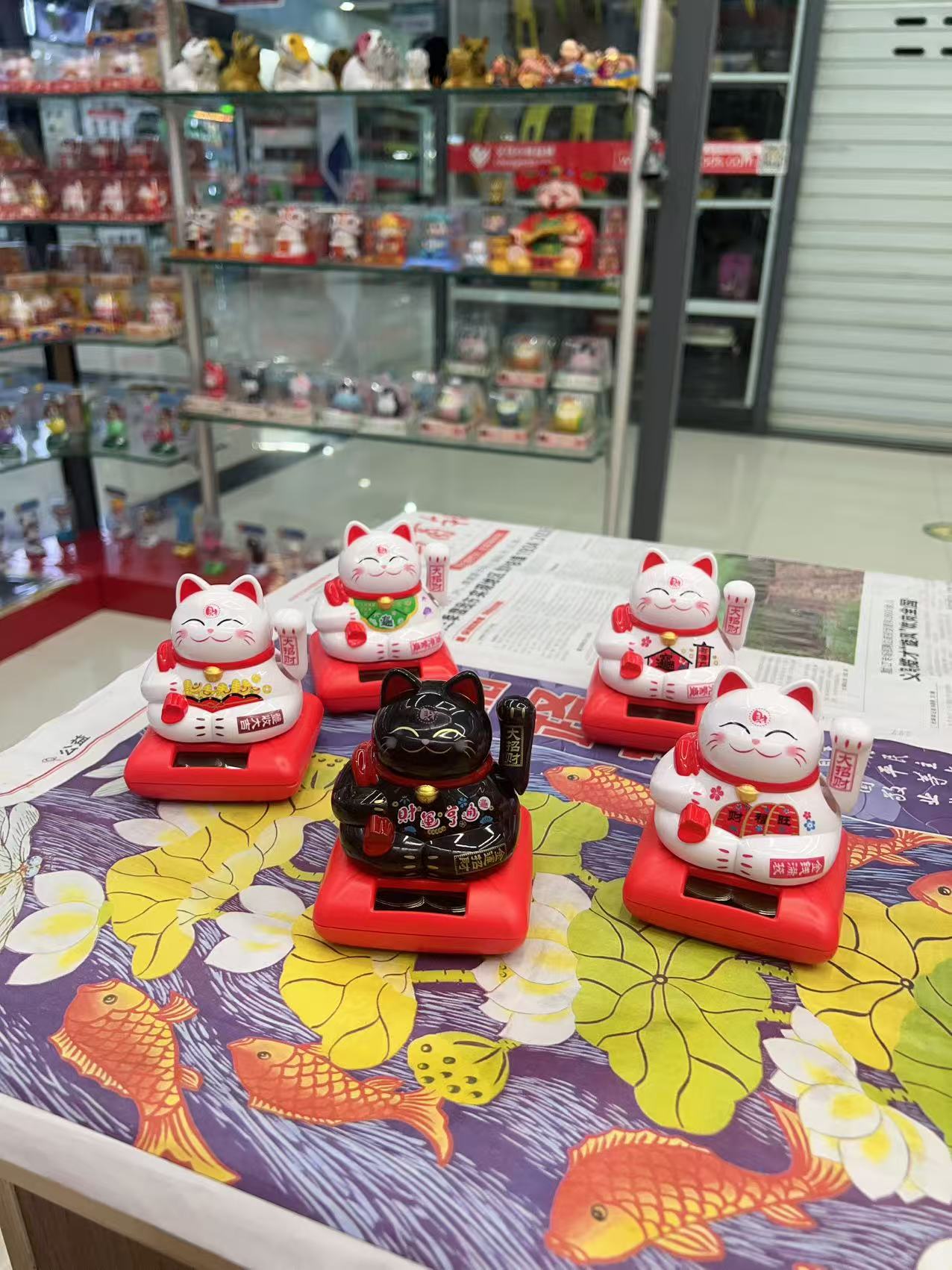 太阳能招财猫摆件自动招手店铺开业舞醒狮桌面装饰用品电动聚宝盆