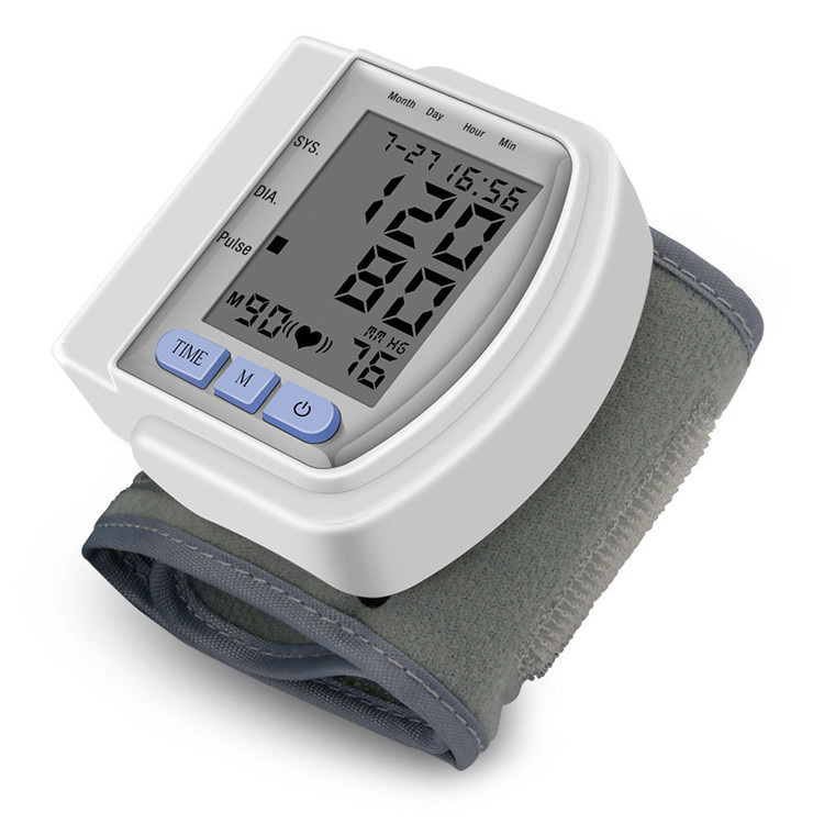 English export packaging Electronic wrist blood pressure monitor Home blood pressure monitor digetal bp machine