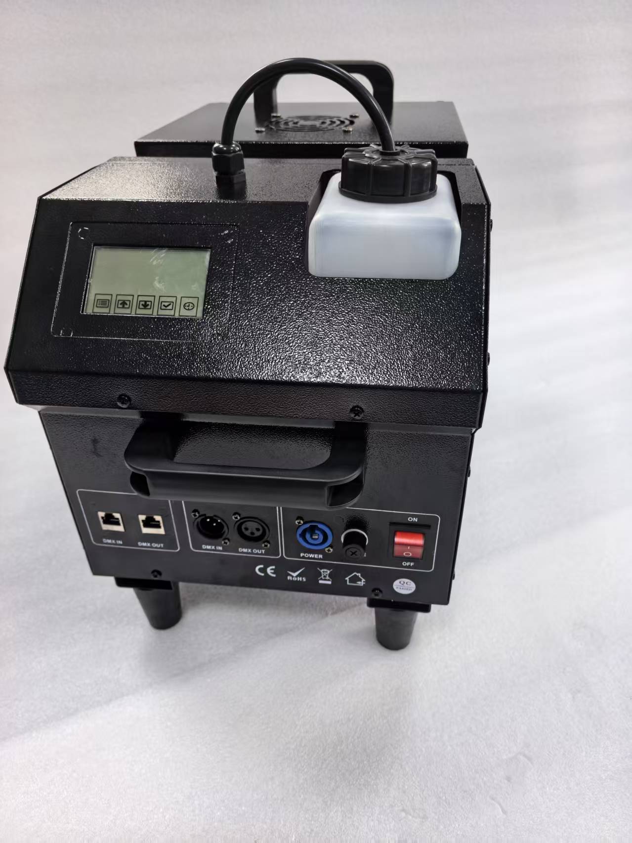 The 1000w small water mist machine is a bestseller in the factory. It is suitable for large-scale wedding events, bars, nightclubs, and small music festivals to create an atmosphere. It is compact, mobile, and convenient for stage construction. It is worth equips Specification drawing