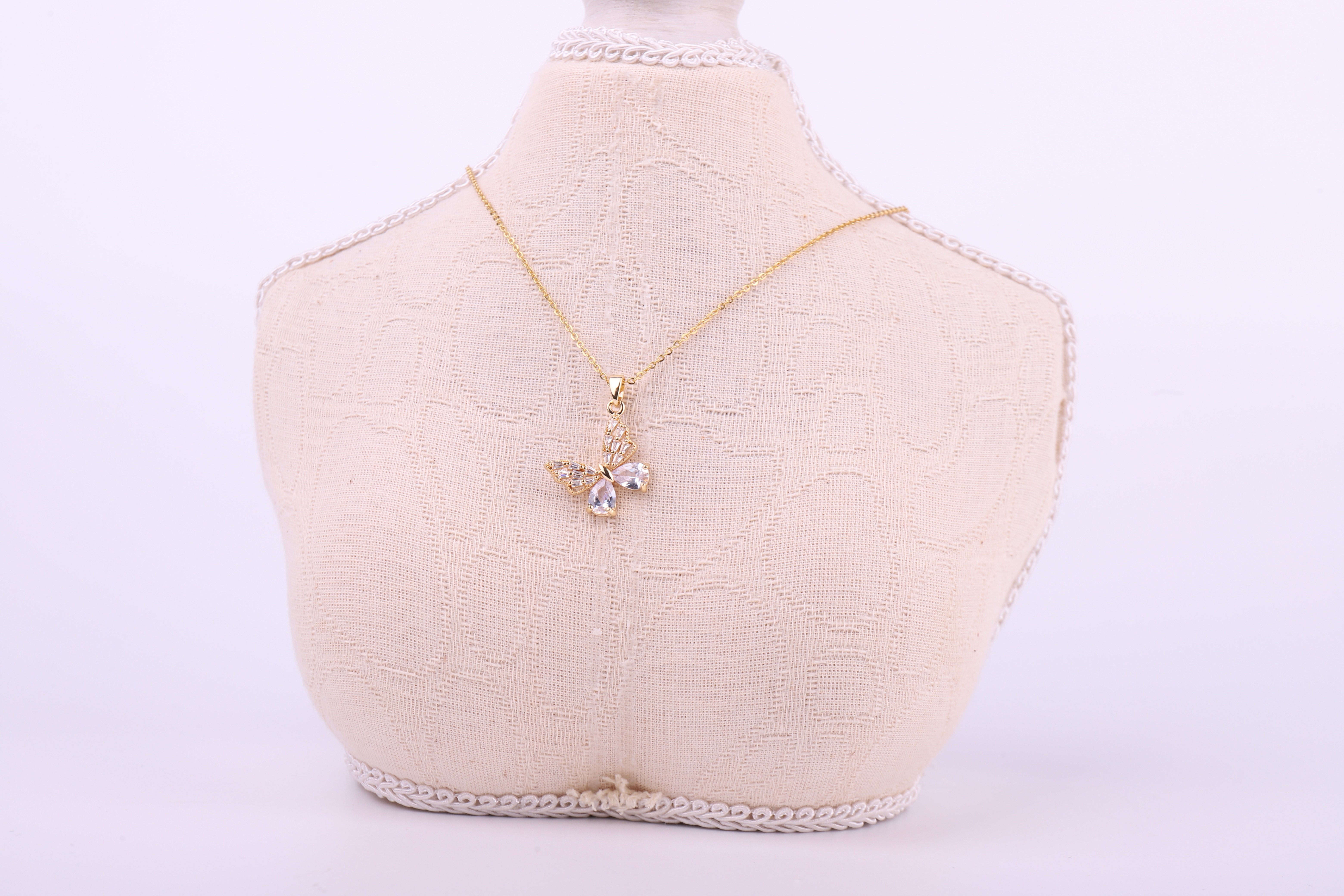 Butterfly Pendant A25 Specification image