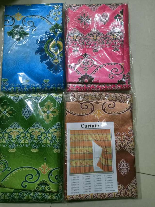 印花窗帘，价格便宜，花型多，颜色混装，详情图4