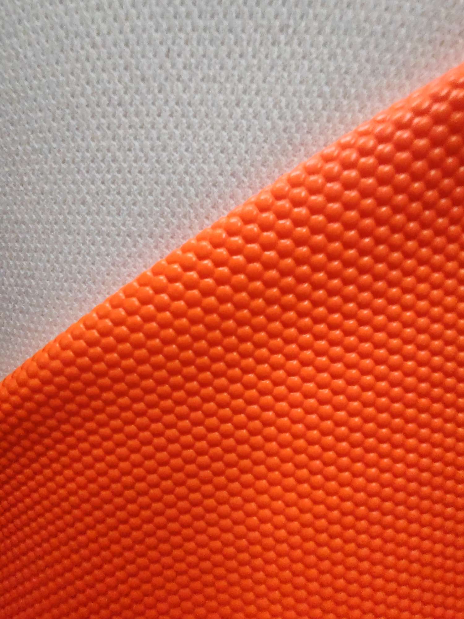 汽车用品，汽车方向盘，摩托车坐垫，电动车座套，汽车坐垫，沙发坐垫，沙滩车坐垫白底实物图