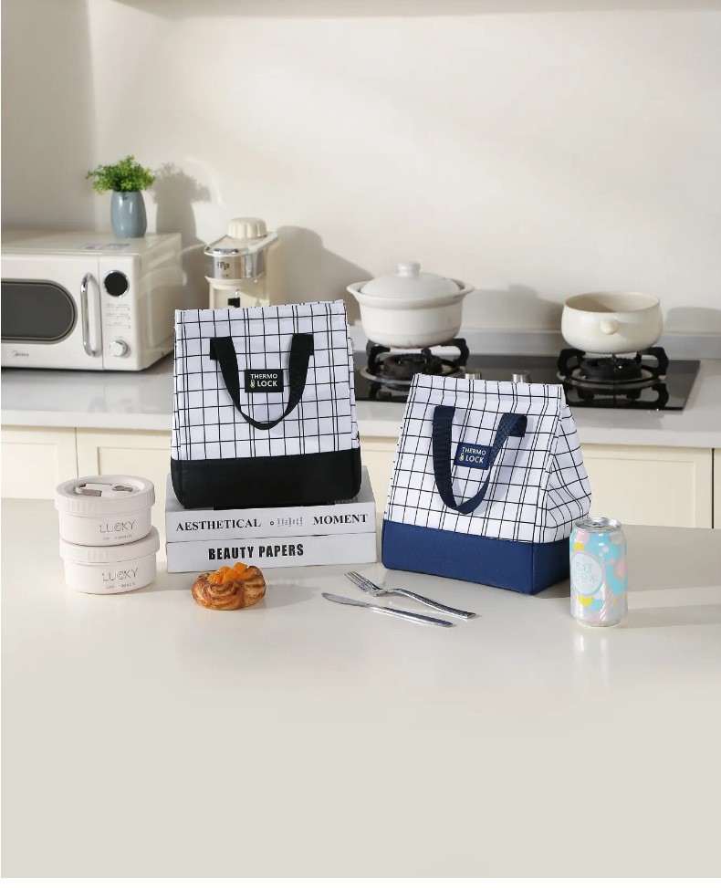 New grid minimalist meal bag, large-capacity insulated bag, lunch box bag, handbag, bento bag with rice, lunch bag details Picture