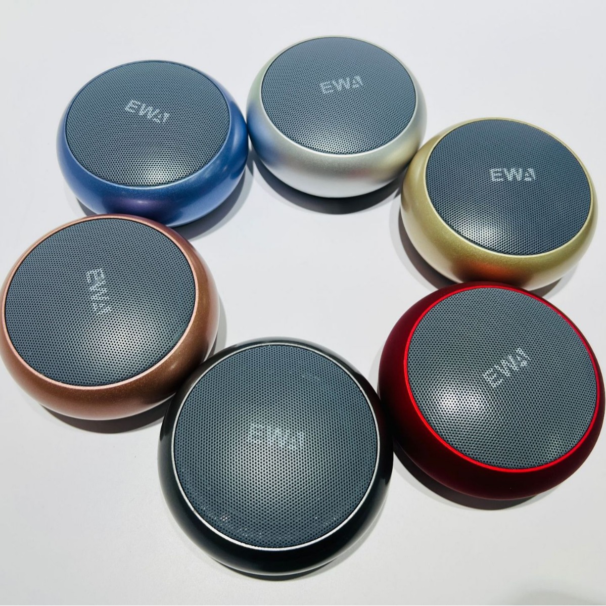 EWA/ Sound for Love A110 brand-new private mold gift-level Bluetooth small steel cannon speaker factory direct sales