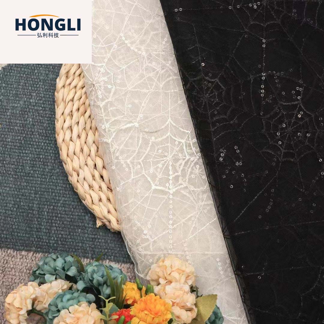 弘利科技HLJC-490# 新款万圣节蜘蛛网绣花亮片面料 女装连衣裙舞台服网纱珠片刺绣布亮片绣支持剪样现货直供定制