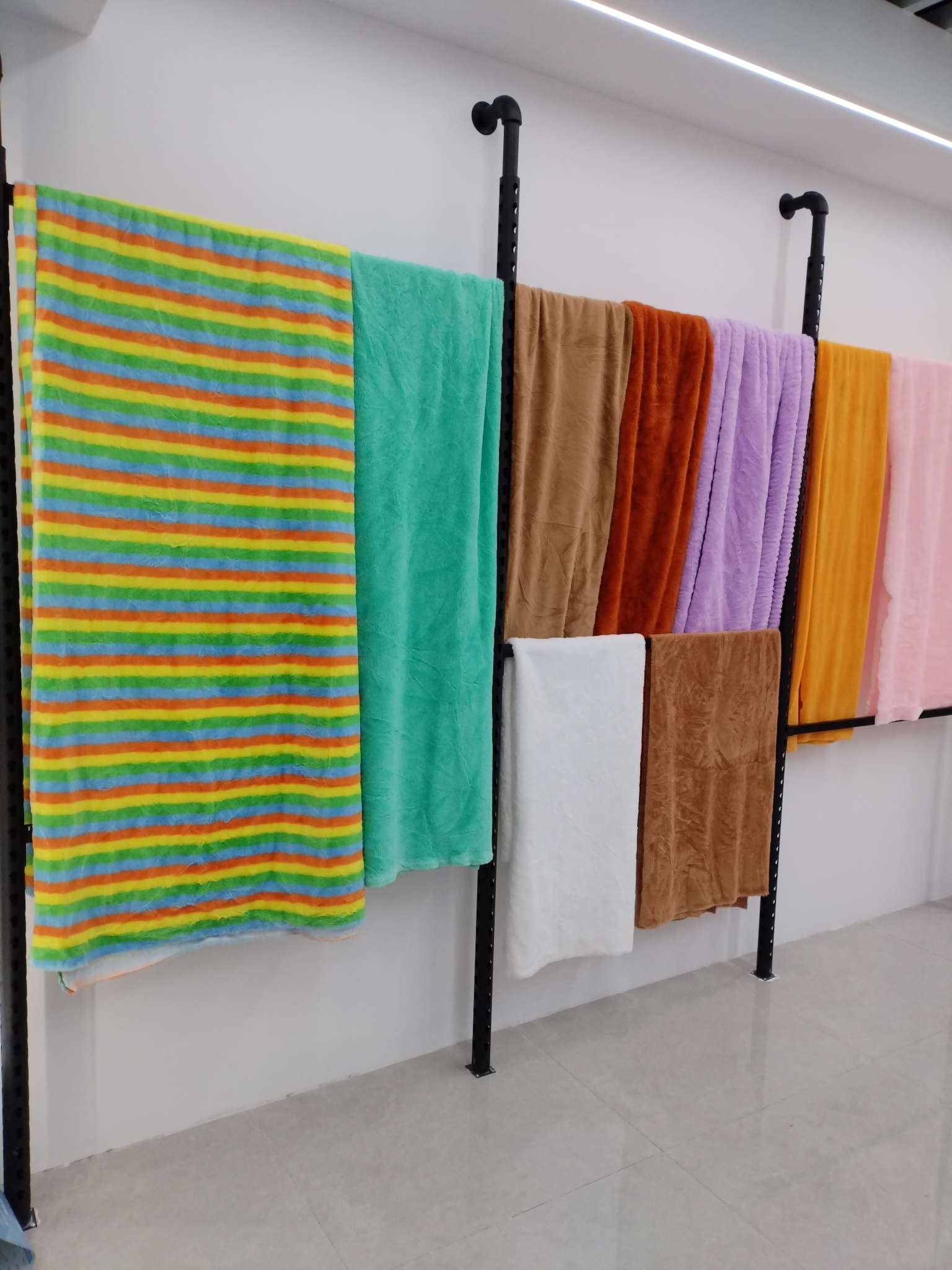 Jin Qiao Cloth Shop describe pic - 4