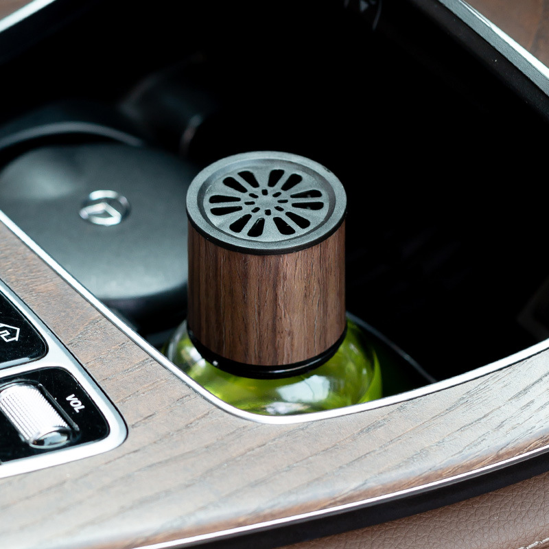Car perfume, car aromatherapy, high-end car interior ornaments, car-specific men's car fragrance, long-lasting light fragrance wholesale car cup holder, aromatherapy, fragrance, perfume, diffused fragrance, car perfume, aromatherapy details Picture