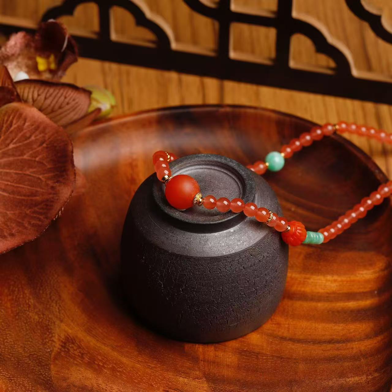 道毅珠宝天然川料冰红南红手串南红莲花手链新中式禅意文玩白底实物图