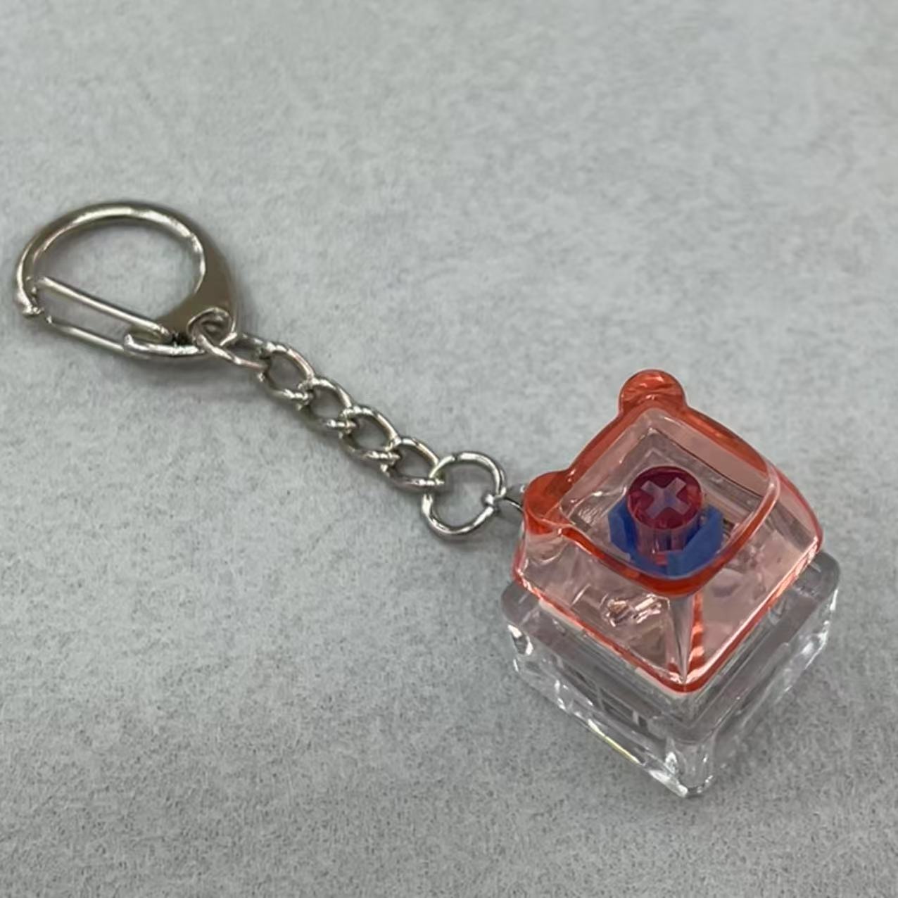 捏捏乐/解压/捏捏/尖叫鸡/钥匙扣儿童玩具白底实物图