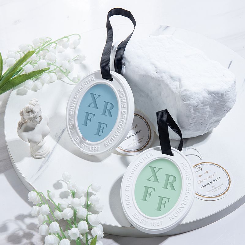 Manufacturer's wardrobe scented gypsum wax tablets, best-selling scented tablets, bedroom entrance hall scented tablets, long-lasting fragrance, gypsum scented wax tablets, furniture, department store, car ornaments, self-scented scented pendants, hanging ornaments, decorative items, scented gypsum Application Scenario
