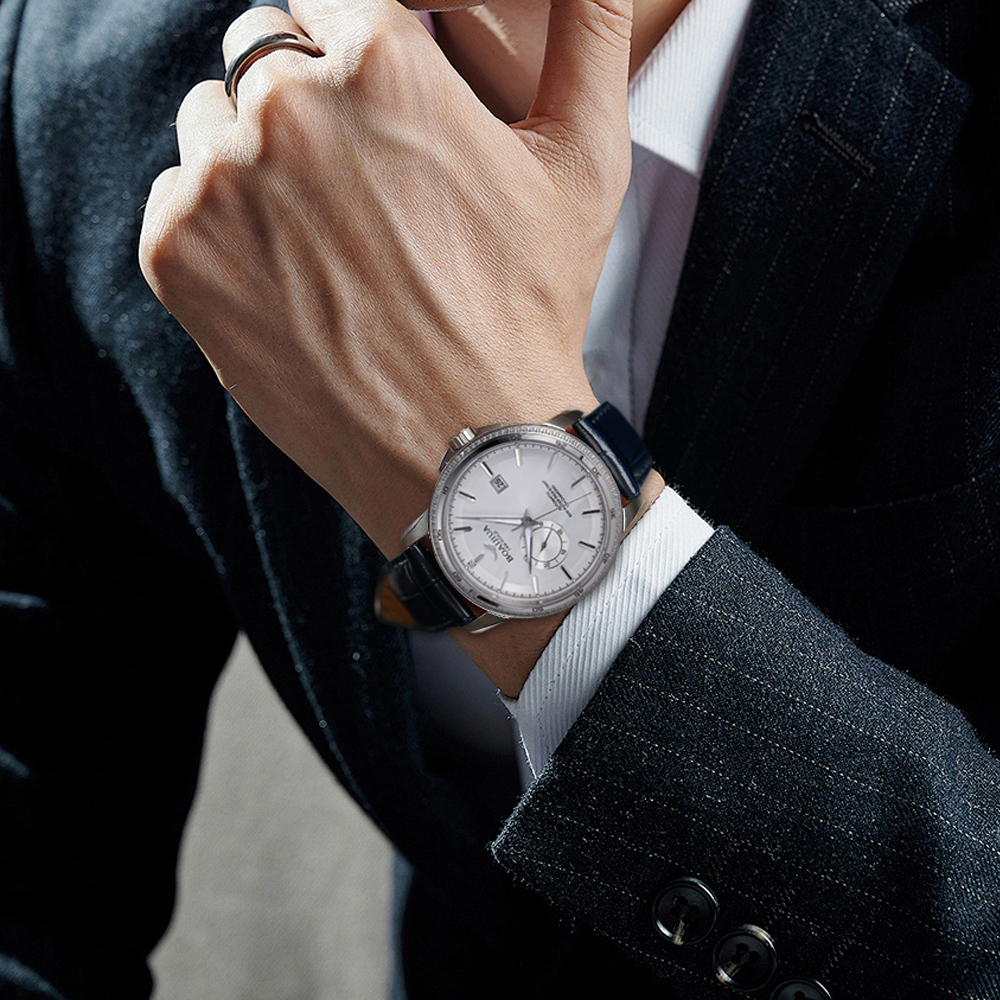 Baiaijia fully automatic mechanical men's watch, waterproof men's wristwatch, original genuine leather and real diamond watch, 18K gold label watch 8001 Cold Moon white Application Scenario