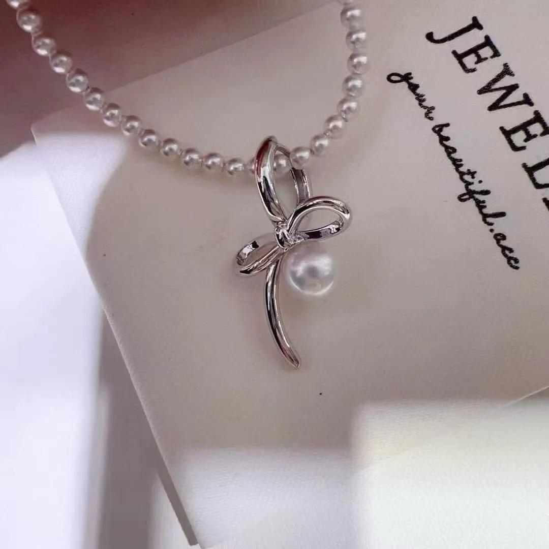 1393🆕 retro bow earrings, with a strong presence on the upper ear, are very eye-catching and exude a gentle and high-end charm. They are perfect for daily commuting detail image 2