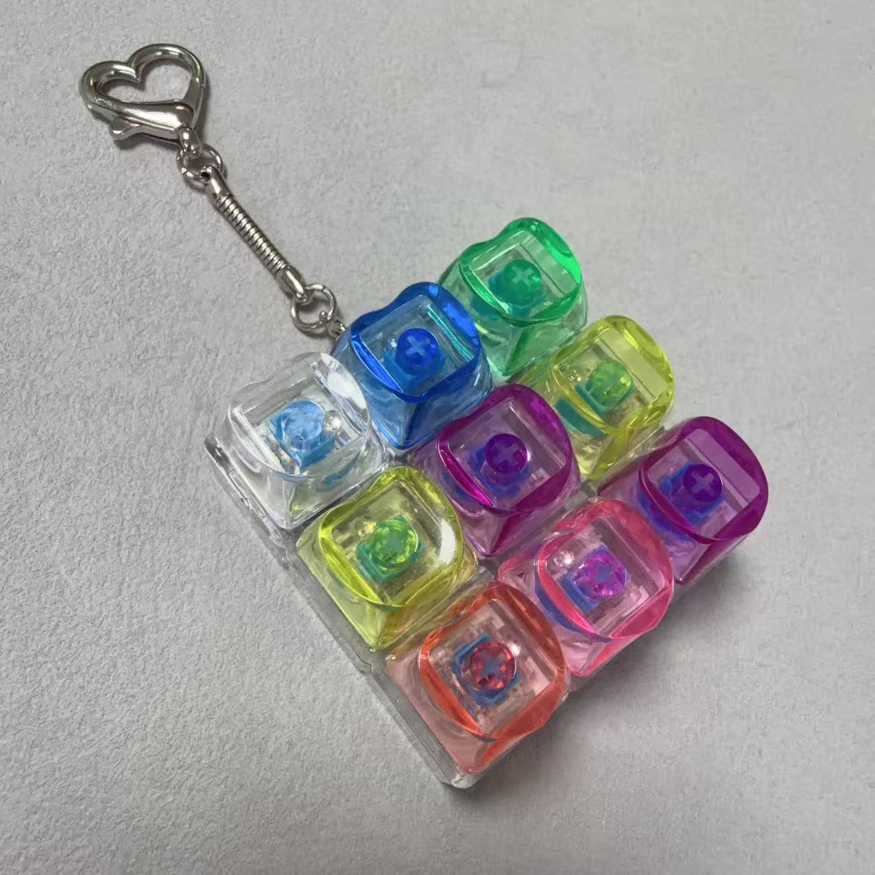 9键减压按键九键机械键盘试轴器解压按键手指捏捏玩具挂件钥匙扣