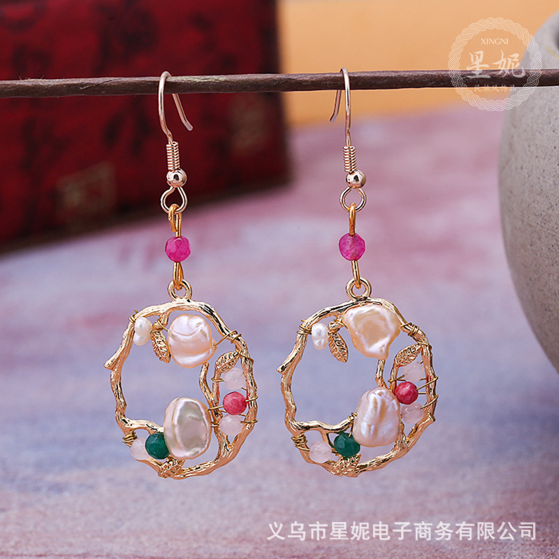Ancient-style genuine pearl, Baroque chalcedony, agate and crushed stone earrings, ear strings Specification image