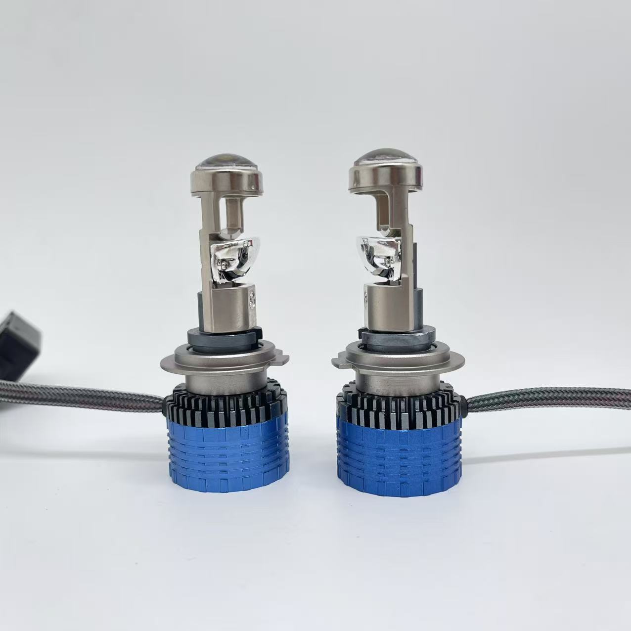 T8 laser lens led car headlights h7 headlights h11 are selling well in foreign trade. 9005 ultra-bright focused high and low beam integrated h4 Specification image