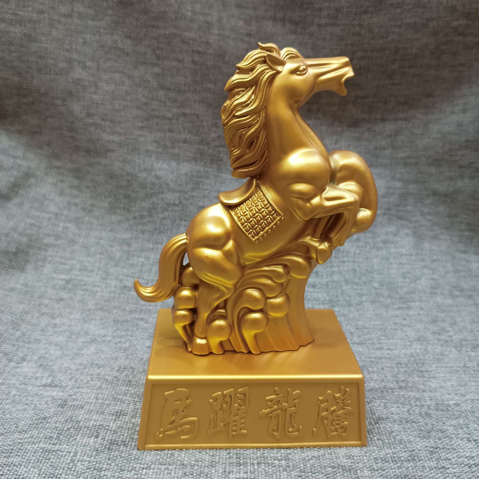 Zhonggong Craft alloy ornaments achieve success immediately details Picture