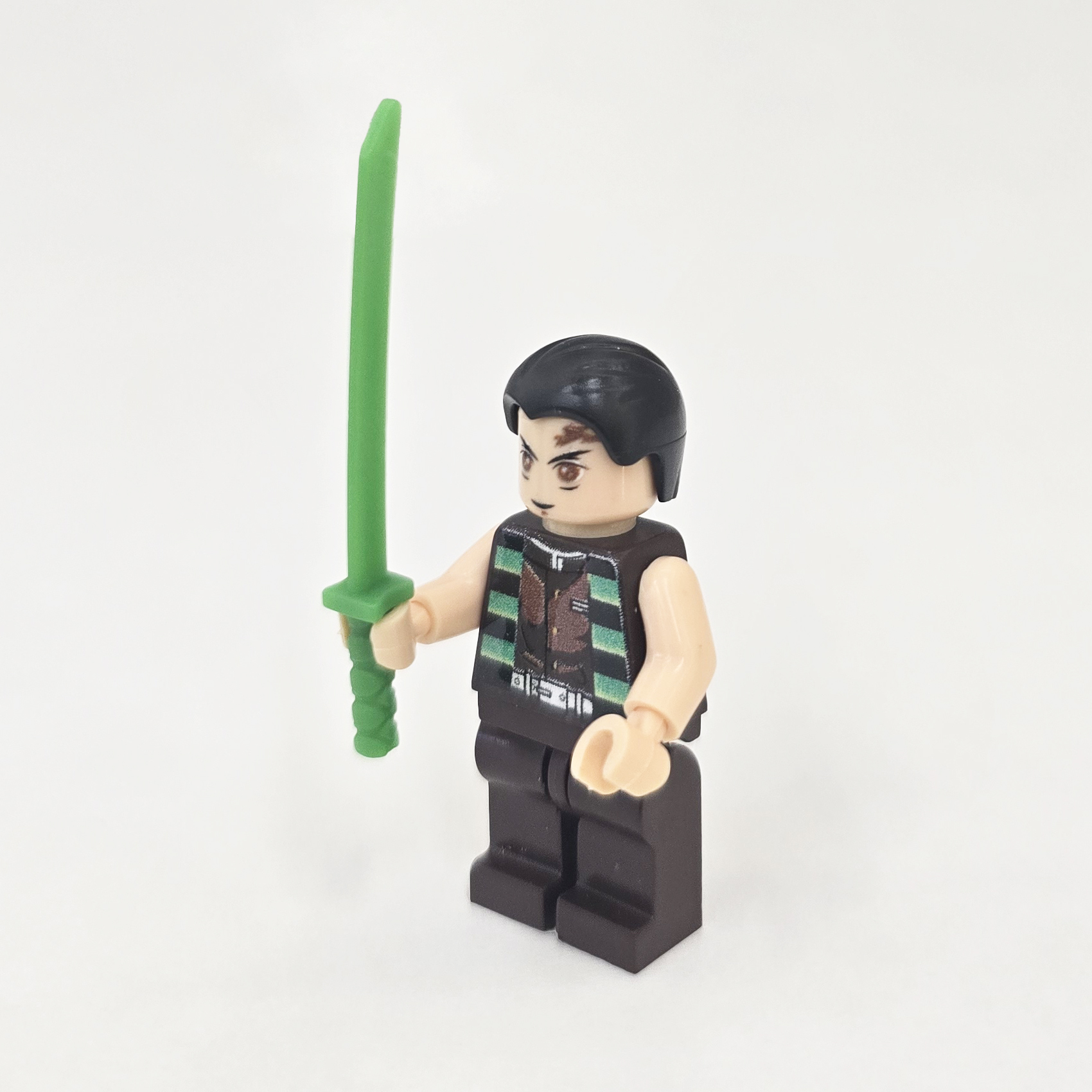 Demon Slayer MiniFigure building blocks compatible with LEGO children's educational toys, factory export wholesale Ninja with weapon Demon Slayer, 1 yuan 20 pieces, Minifigure details Picture